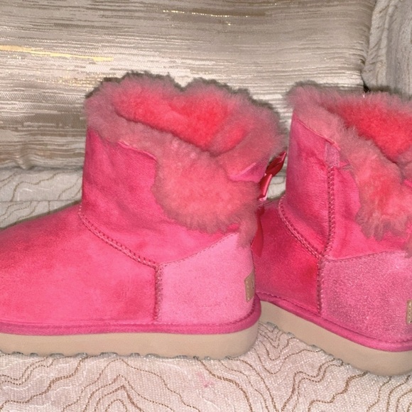 Uggs women’s winter and rain boots size 8 great condition - Picture 3 of 12